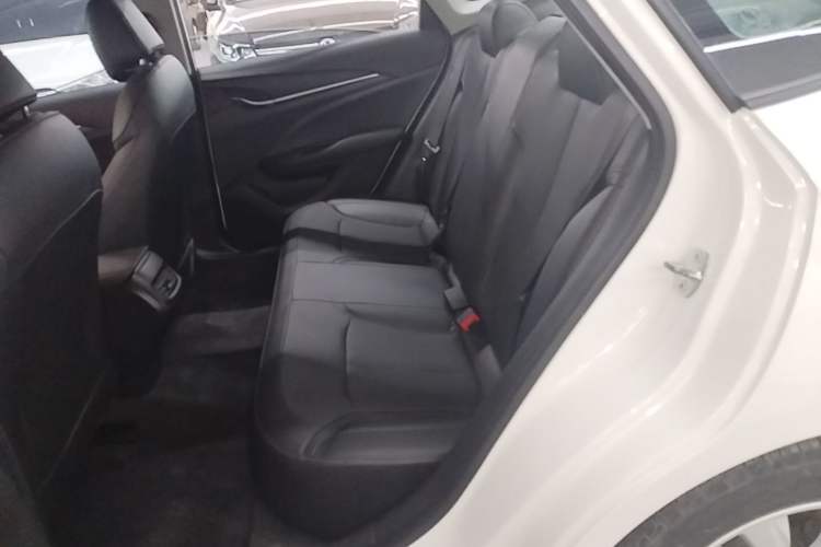 Used Buick GT 2021 Revised Version Flagship 1.5L Automatic Elite Edition Left Rear Seat