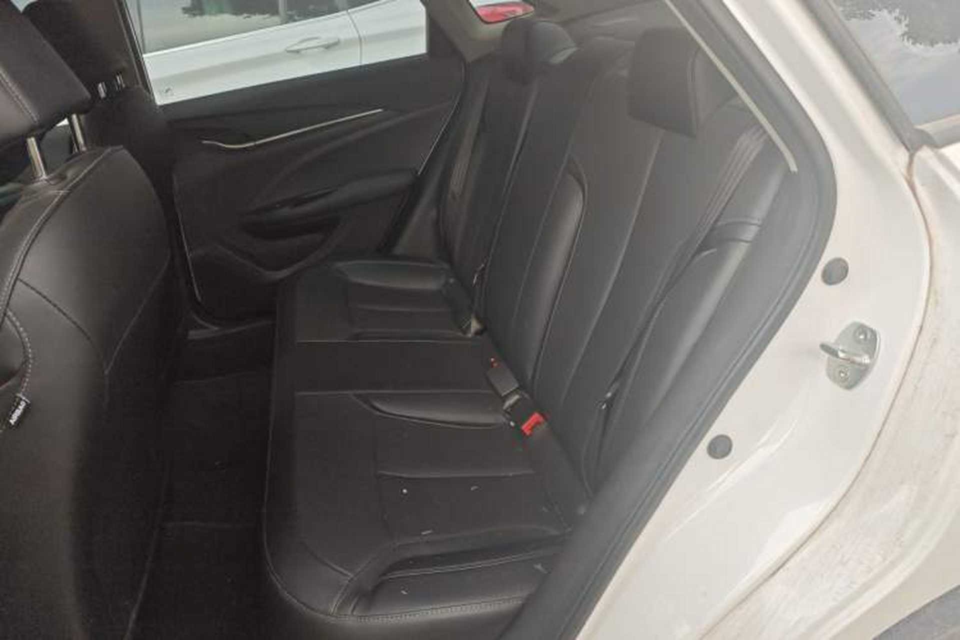 Used Buick GT 2021 Revised Version Flagship 1.5L Automatic Elite Edition Left Rear Seat