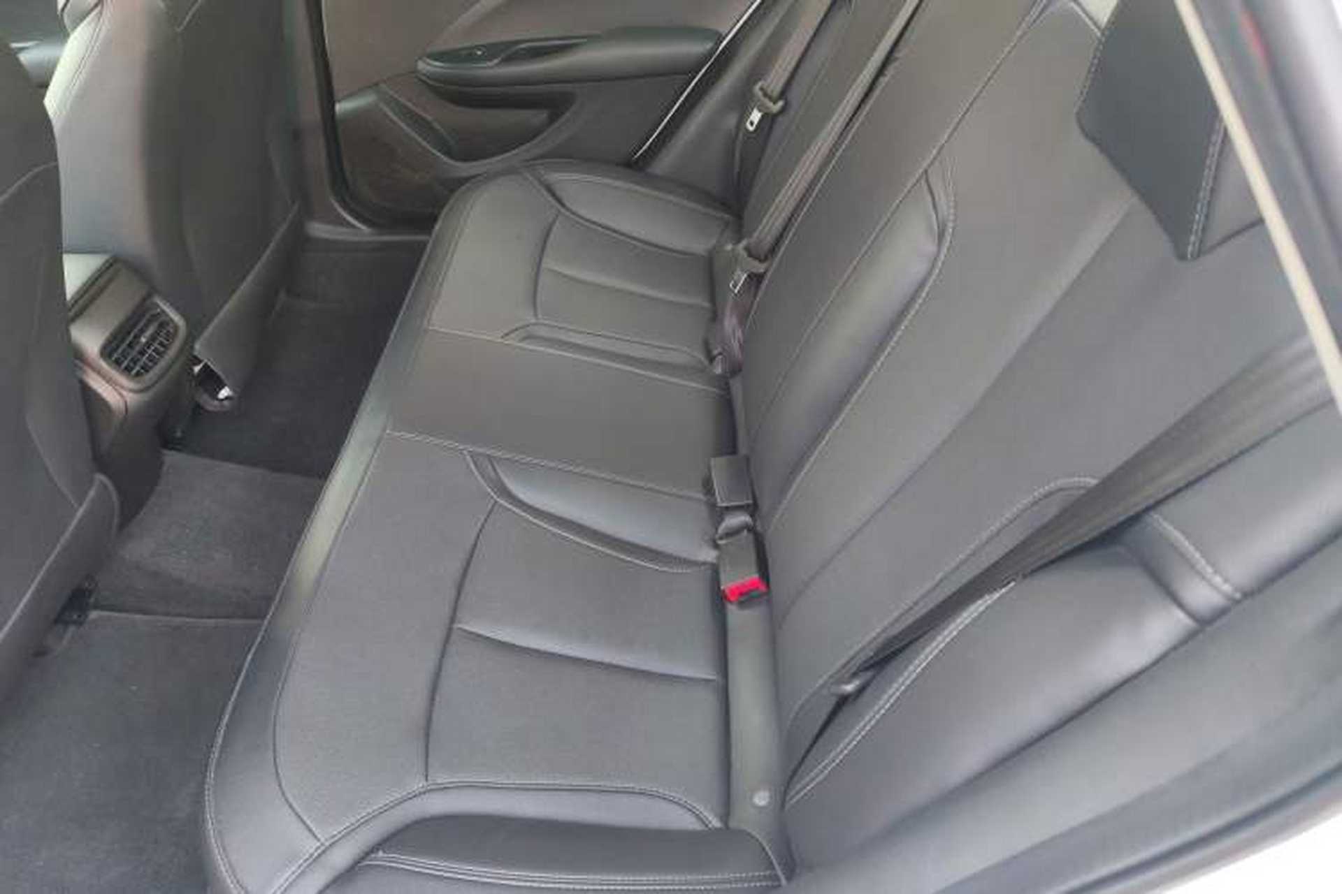 Used Buick GT 2021 Revised Version 1.3T Automatic Mild Hybrid Elite Edition Left Rear Seat