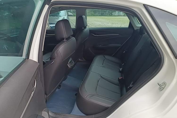 Used Buick GT 2021 Revised Version Flagship 1.5L Automatic Elite Edition Left Rear Seat