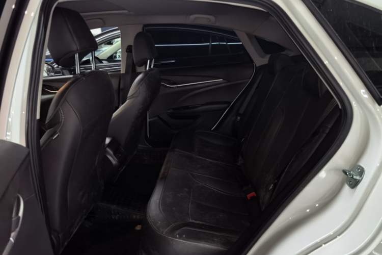 Used Buick GT 2021 Revised Version 1.3T Automatic Mild Hybrid Elite Edition Left Rear Seat