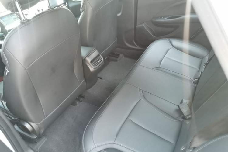 Used Buick GT 2021 Revised Version Flagship 1.5L Automatic Elite Edition Left Rear Seat