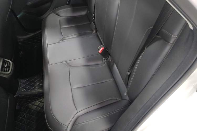 Used Buick GT 2021 Revised Version 1.3T Automatic Mild Hybrid Elite Edition Left Rear Seat