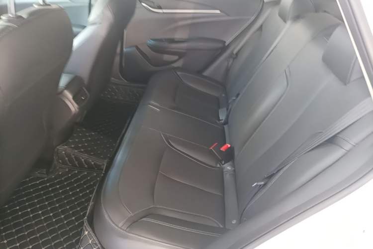 Used Buick GT 2021 1.3T Automatic Mild Hybrid Elite Version Left Rear Seat