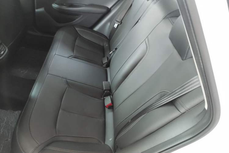 Used Buick GT 2021 Revised Version Flagship 1.5L Automatic Elite Edition Left Rear Seat