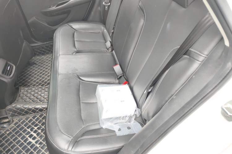 Used Buick GT 2021 1.3T Automatic Mild Hybrid Elite Version Left Rear Seat