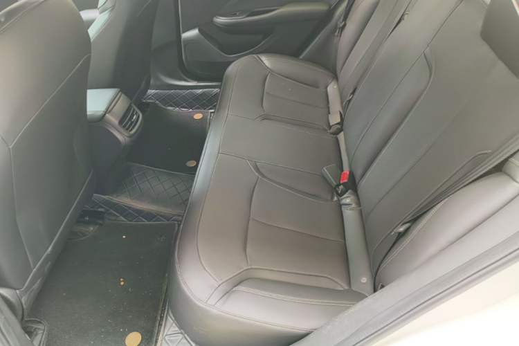 Used Buick GT 2021 Revised Version Flagship 1.5L Automatic Elite Edition Left Rear Seat