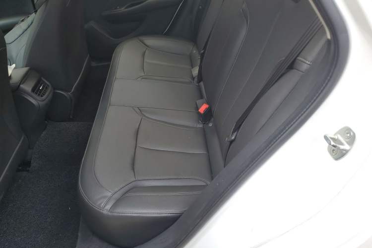 Used Buick GT 2021 Revised Version 1.3T Automatic Mild Hybrid Elite Edition Left Rear Seat