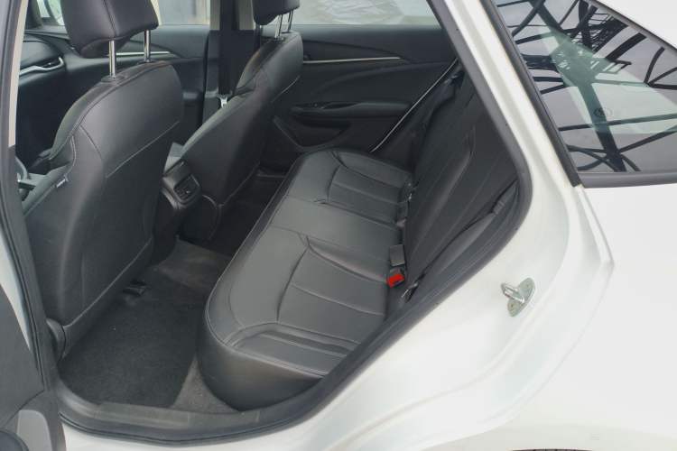 Used Buick GT 2021 Revised Version 1.3T Automatic Mild Hybrid Elite Edition Left Rear Seat
