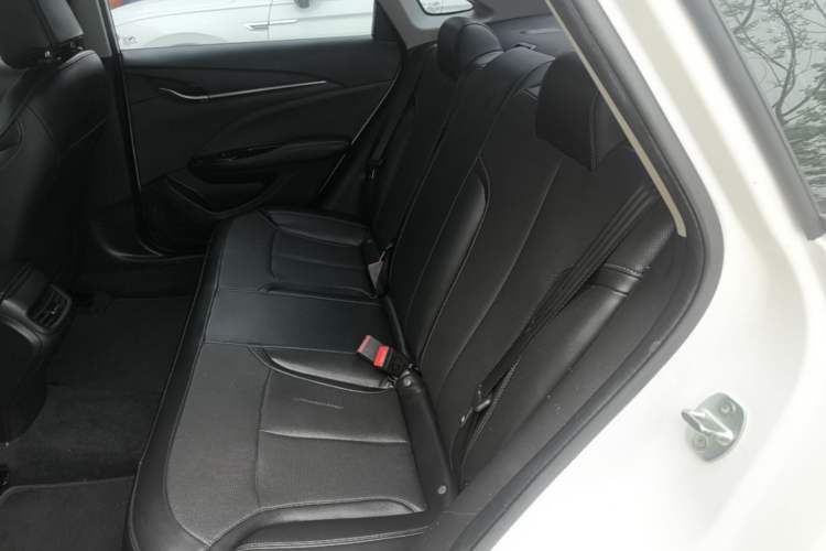 Used Buick GT 2021 Revised Version 1.3T Automatic Mild Hybrid Elite Edition Left Rear Seat