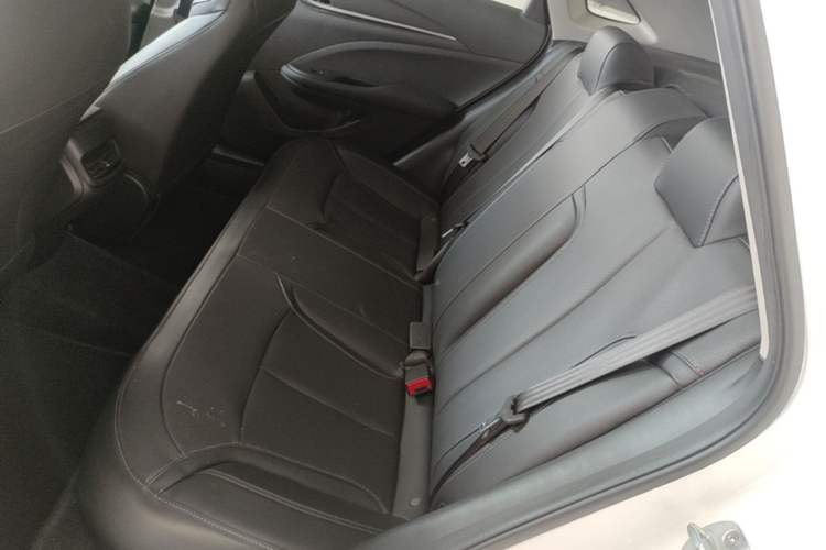 Used Buick GT 2021 Revised Version 1.3T Automatic Mild Hybrid Advanced Edition Left Rear Seat