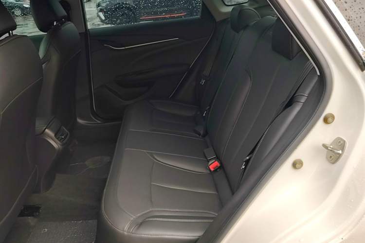 Used Buick GT 2021 Revised Version Flagship 1.5L Automatic Elite Edition Left Rear Seat