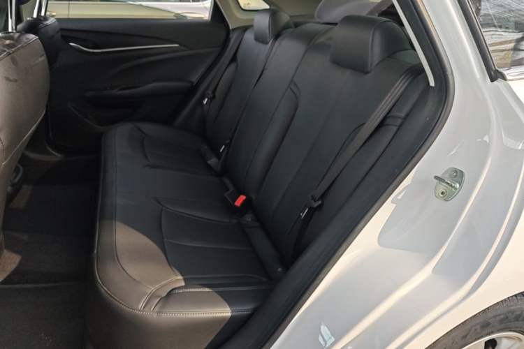Used Buick GT 2021 Revised Version Flagship 1.5L Automatic Elite Edition Left Rear Seat