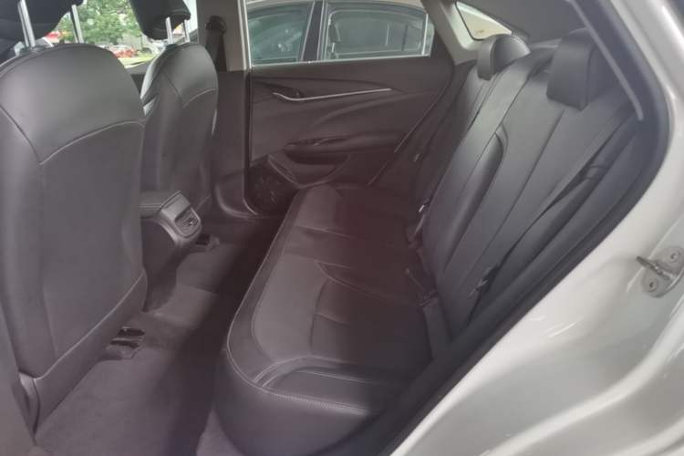 Used Buick GT 2021 Revised Version Flagship 1.5L Automatic Elite Edition Left Rear Seat