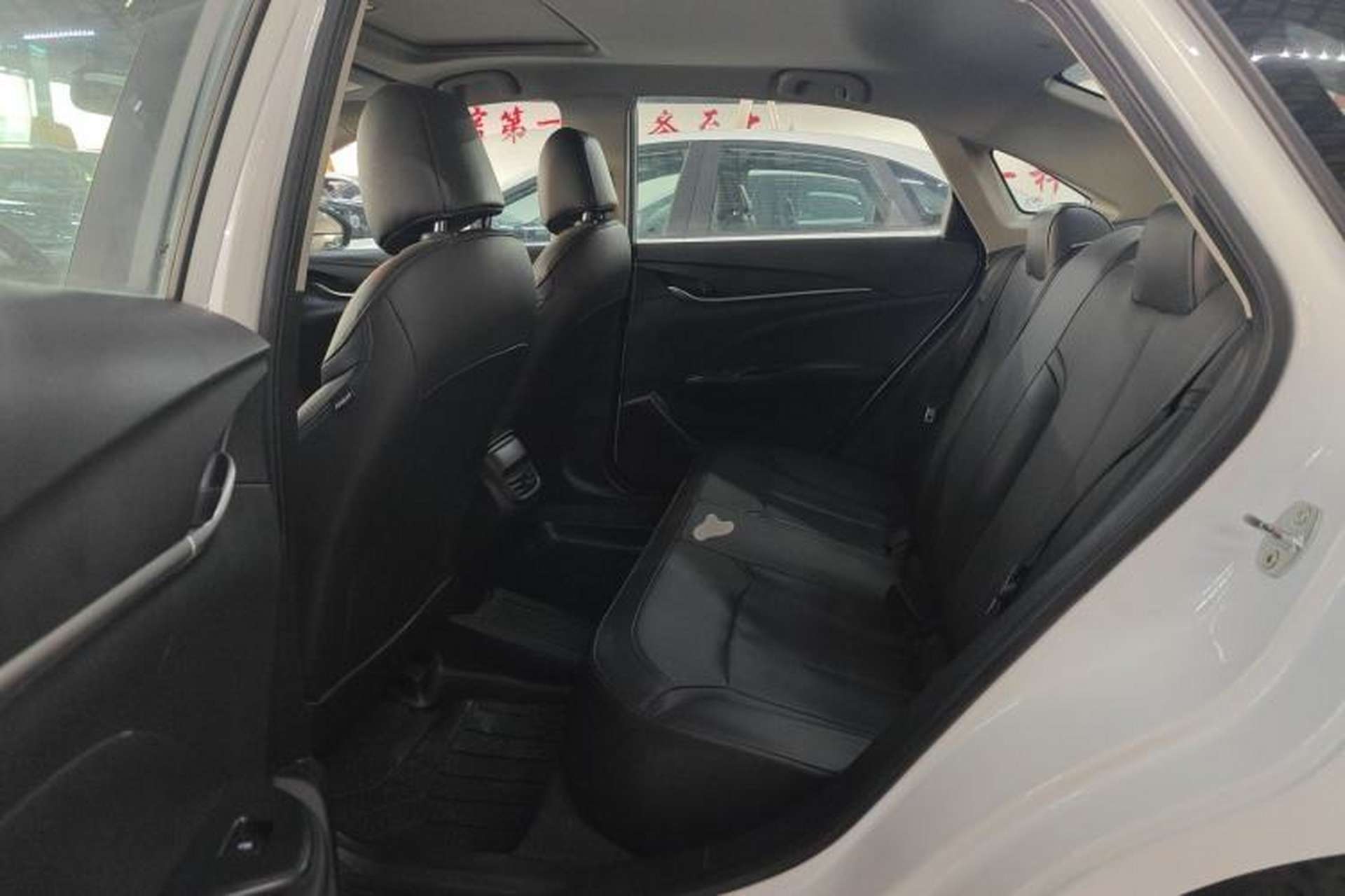 Used Buick GT 2021 Revised Version Flagship 1.5L Automatic Elite Edition Left Rear Seat