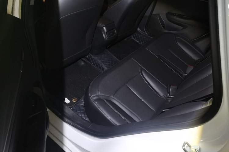 Used Buick GT 2021 Revised Version Flagship 1.5L Automatic Elite Edition Left Rear Seat