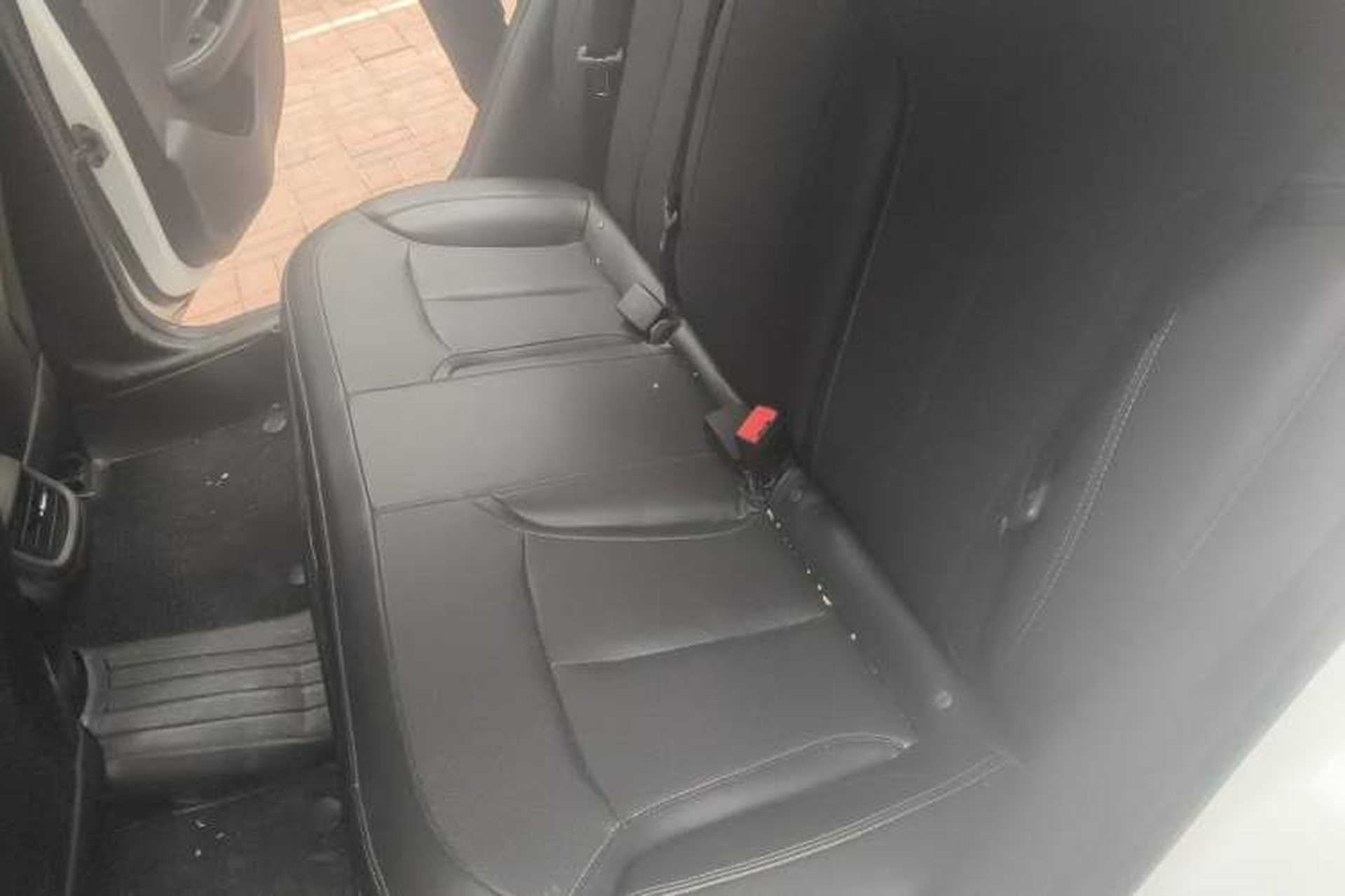 Used Buick GT 2021 Revised Version 1.3T Automatic Mild Hybrid Advanced Edition Left Rear Seat