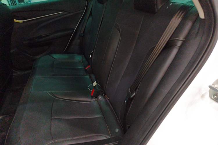 Used Buick GT 2021 1.3T Automatic Mild Hybrid Elite Version Left Rear Seat