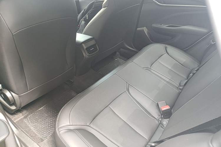 Used Buick GT 2021 Revised Version Flagship 1.5L Automatic Elite Edition Left Rear Seat