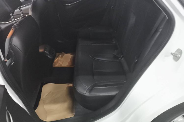 Used Buick GT 2021 Revised Version Flagship 1.5L Automatic Elite Edition Left Rear Seat