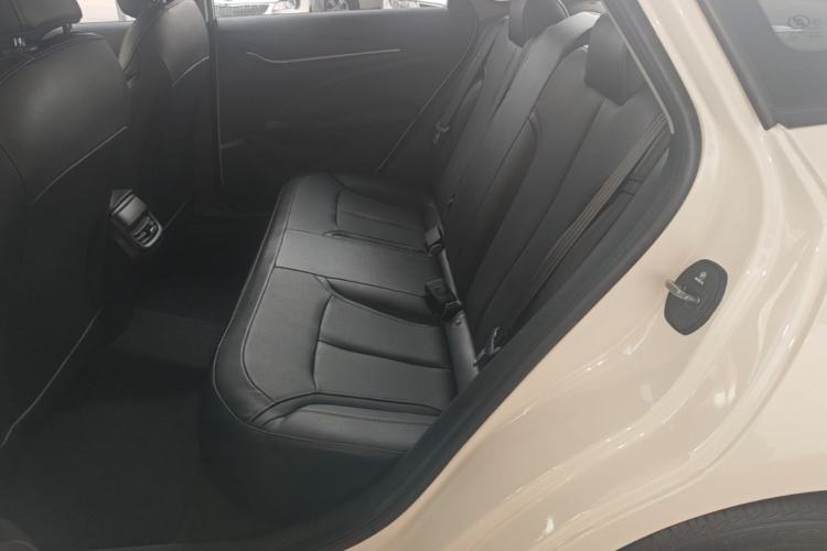 Used Buick GT 2021 Revised Version Flagship 1.5L Automatic Elite Edition Left Rear Seat