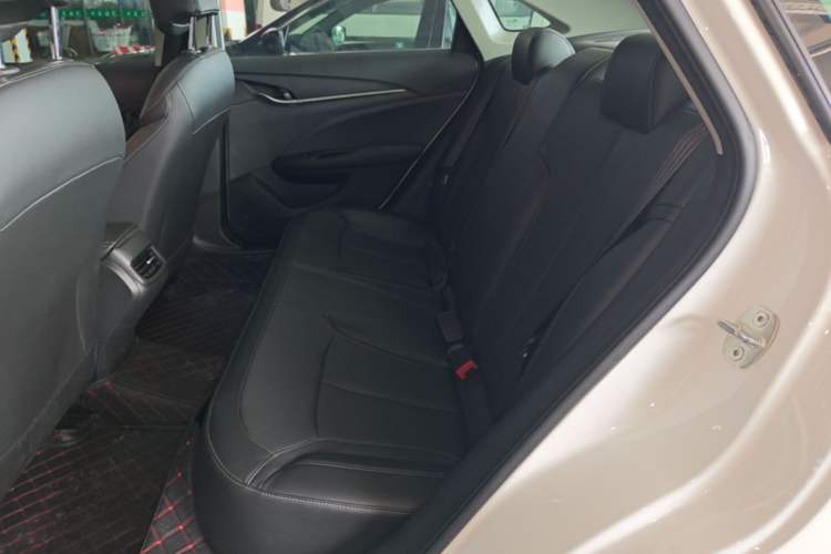 Used Buick GT 2021 Revised Version Flagship 1.5L Automatic Elite Edition Left Rear Seat