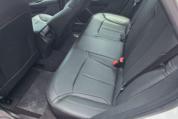 Used Buick GT 2021 Revised Version Flagship 1.5L Automatic Elite Edition Left Rear Seat