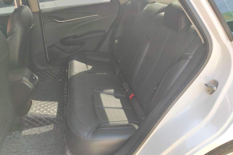 Used Buick GT 2021 Revised Version Flagship 1.5L Automatic Elite Edition Left Rear Seat