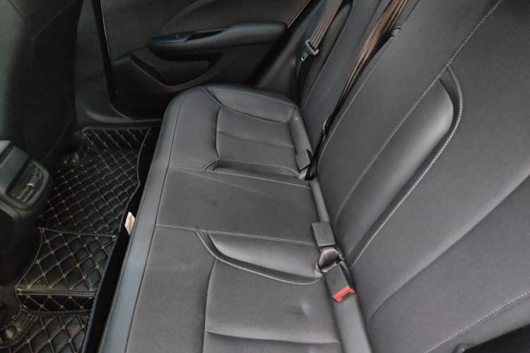 Used Buick GT 2021 Revised Version Flagship 1.5L Automatic Elite Edition Left Rear Seat