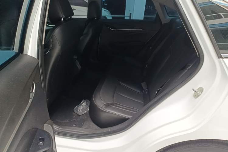 Used Buick GT 2021 Revised Version Flagship 1.5L Automatic Elite Edition Left Rear Seat