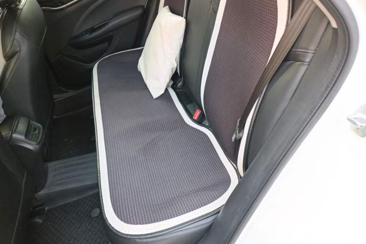 Used Buick GT 2021 Revised Version Flagship 1.5L Automatic Elite Edition Left Rear Seat
