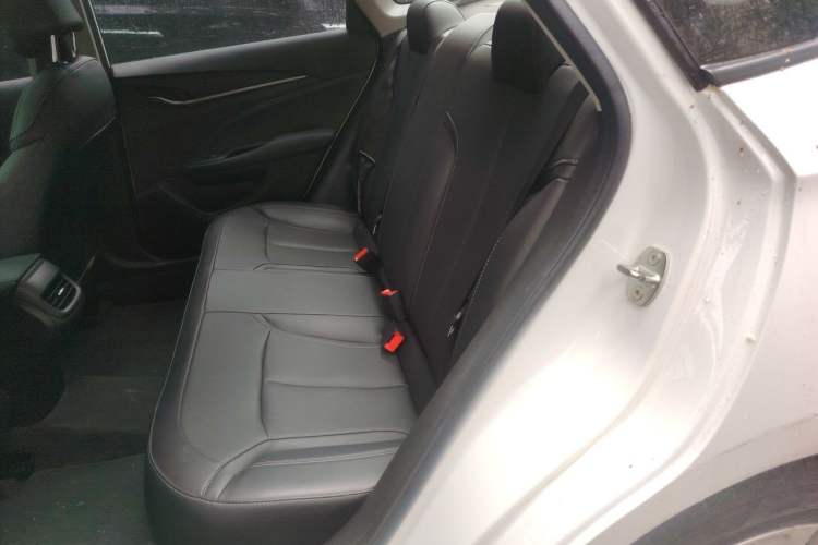 Used Buick GT 2021 Revised Version Flagship 1.5L Automatic Elite Edition Left Rear Seat