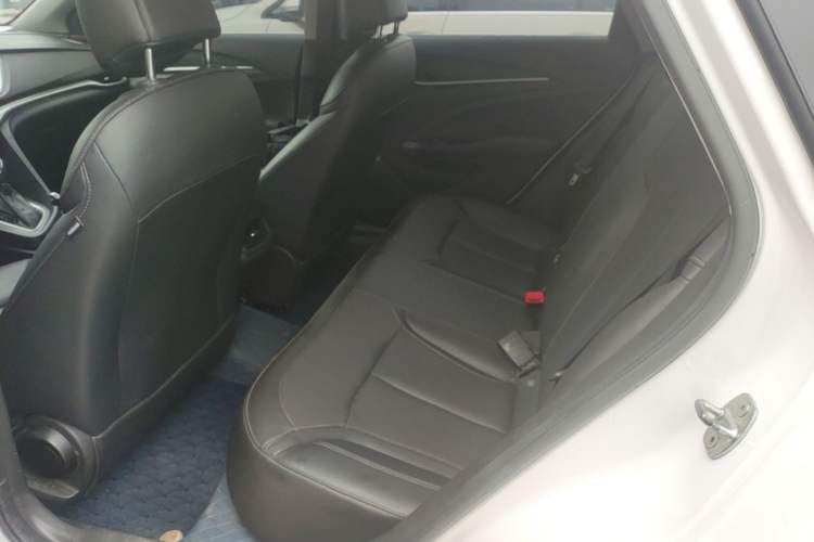 Used Buick GT 2021 Revised Version Flagship 1.5L Automatic Elite Edition Left Rear Seat