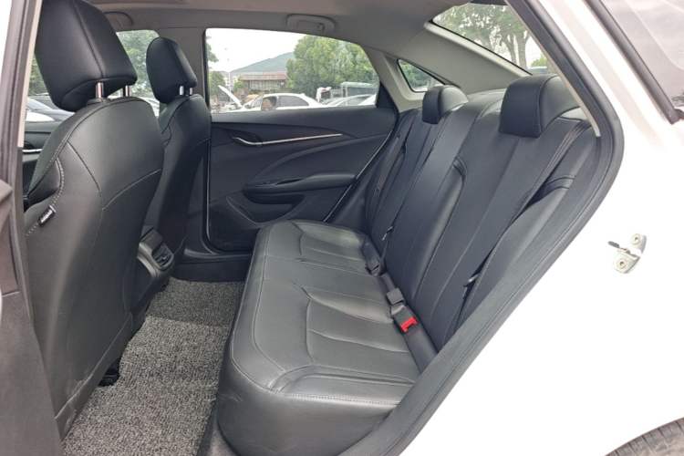 Used Buick GT 2021 Revised Version Flagship 1.5L Automatic Elite Edition Left Rear Seat