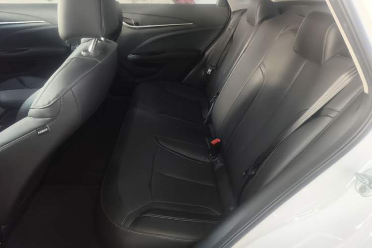 Used Buick GT 2021 Revised Version 1.3T Automatic Mild Hybrid Advanced Edition Left Rear Seat