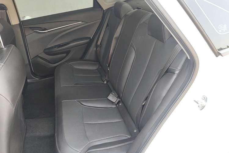 Used Buick GT 2021 Revised Version Flagship 1.5L Automatic Elite Edition Left Rear Seat