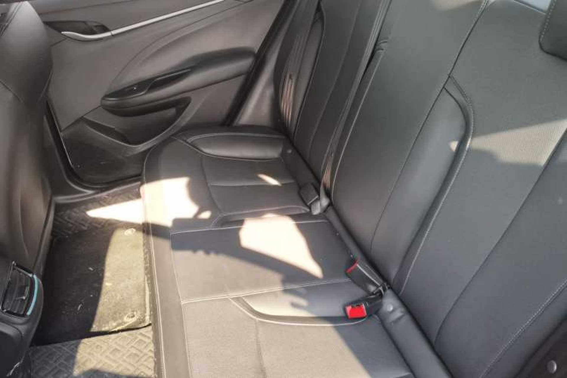 Used Buick GT 2021 Revised Version Flagship 1.5L Automatic Elite Edition Left Rear Seat