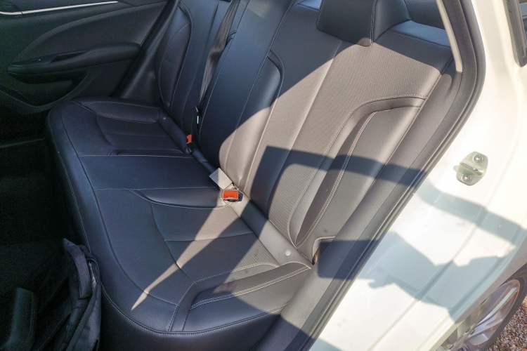 Used Buick GT 2021 Revised Version Flagship 1.5L Automatic Elite Edition Left Rear Seat