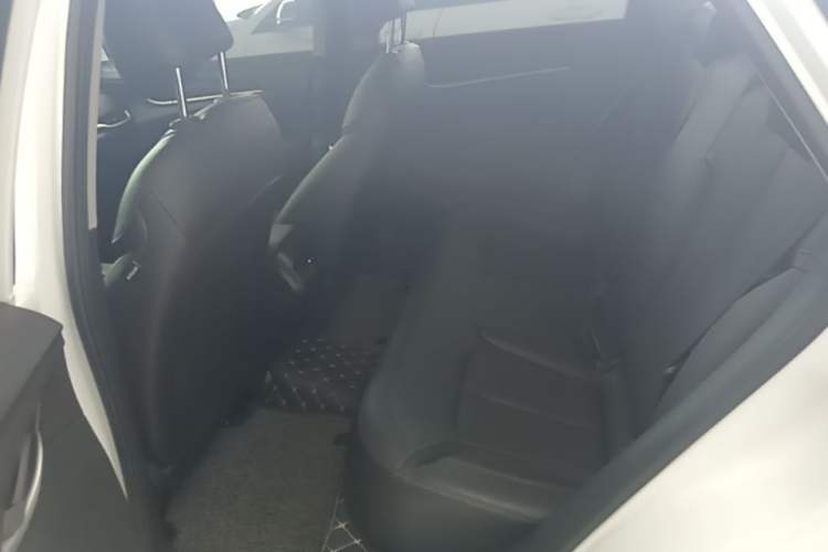 Used Buick GT 2021 Revised Version Flagship 1.5L Automatic Elite Edition Left Rear Seat