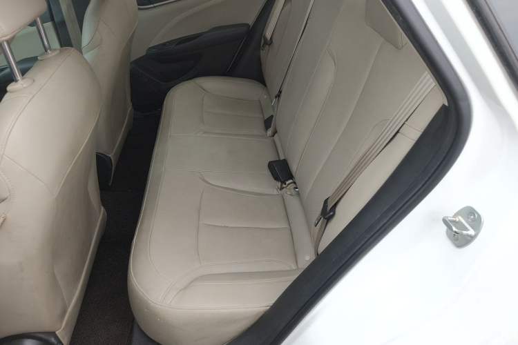 Used Buick GT 2021 Revised Version Flagship 1.5L Automatic Elite Edition Left Rear Seat