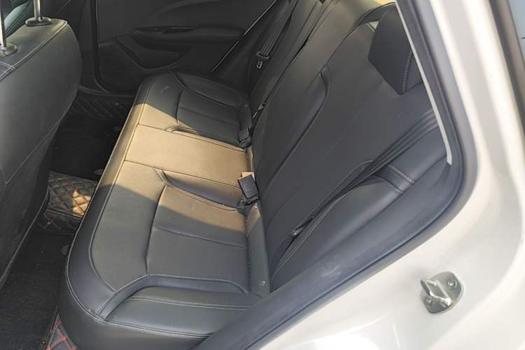 Used Buick GT 2021 Revised Version Flagship 1.5L Automatic Elite Edition Left Rear Seat