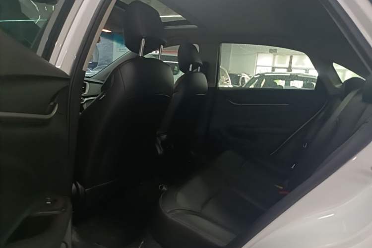 Used Buick GT 2021 1.3T Automatic Mild Hybrid Elite Version Left Rear Seat