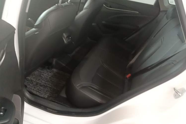 Used Buick GT 2021 Revised Version 1.3T Automatic Mild Hybrid Elite Edition Left Rear Seat