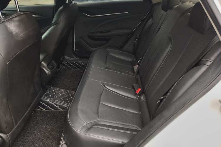 Used Buick GT 2021 Revised Version 1.3T Automatic Mild Hybrid Elite Edition Left Rear Seat
