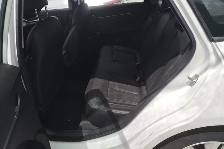 Used Buick GT 2021 Revised Version Flagship 1.5L Automatic Elite Edition Left Rear Seat
