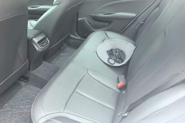Used Buick GT 2021 Revised Version Flagship 1.5L Automatic Elite Edition Left Rear Seat