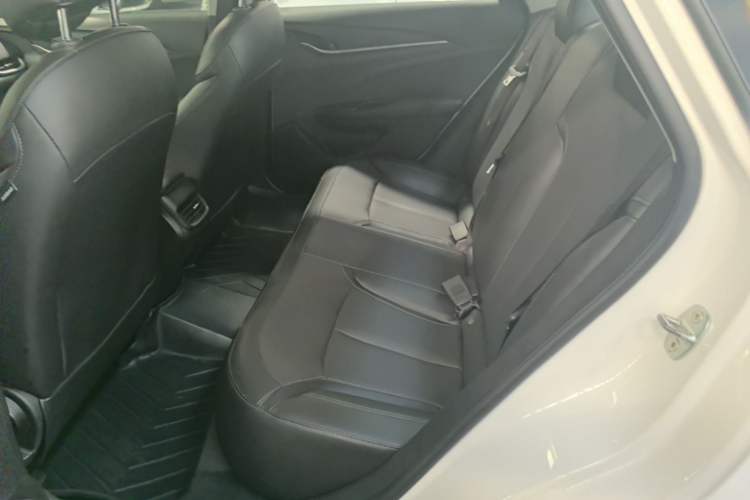 Used Buick GT 2021 Revised Version Flagship 1.5L Automatic Elite Edition Left Rear Seat