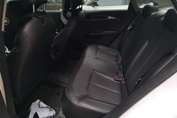 Used Buick GT 2021 Revised Version Flagship 1.5L Automatic Elite Edition Left Rear Seat