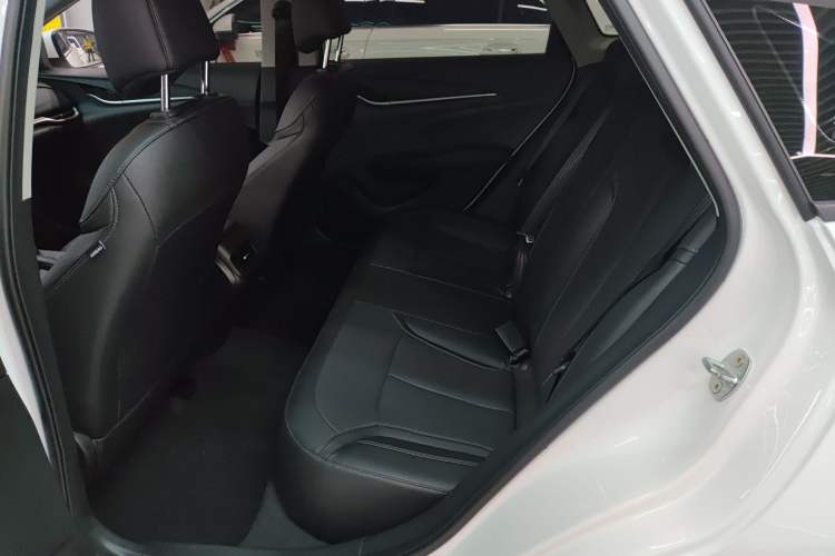Used Buick GT 2021 Revised Version Flagship 1.5L Automatic Elite Edition Left Rear Seat