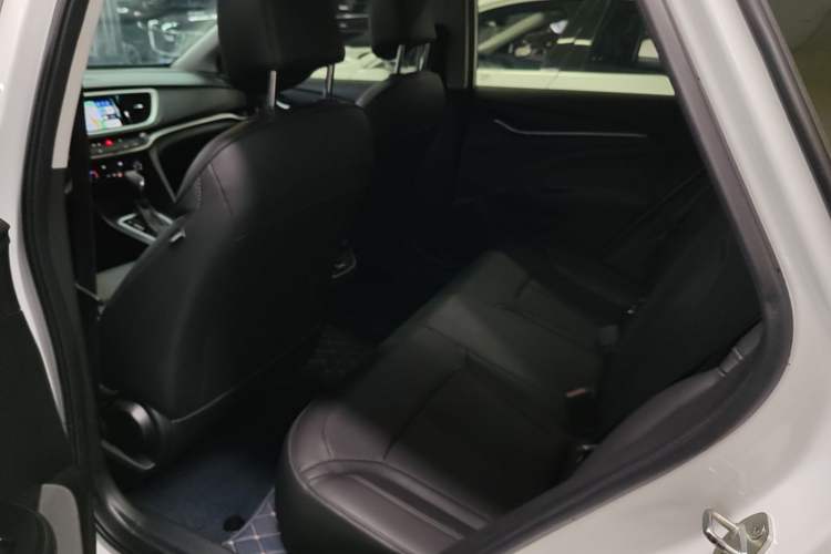 Used Buick GT 2021 Revised Version Flagship 1.5L Automatic Elite Edition Left Rear Seat